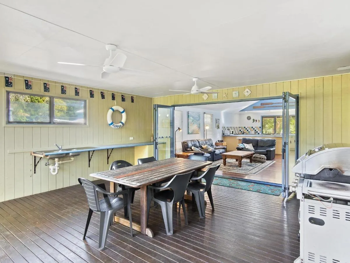 Flipper Beach House By Discover Stradbroke 波因特卢考特 澳大利亚